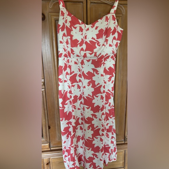 Market & Spruce Dresses & Skirts - Market & Spruce a line floral pink and white dress, NWT, size L
